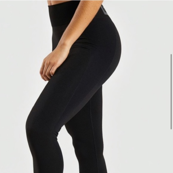 Gymshark black leggings - Picture 4 of 9